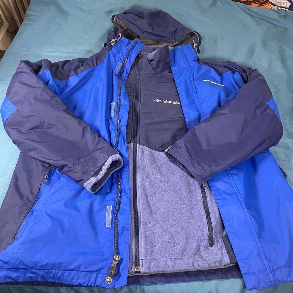 Columbia Bugaboo 3-in-1 Men's Blue and Navy Jacket- Medium